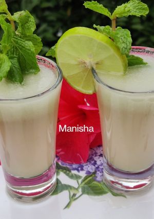A picture of Healthy Amla Juice (Indian Gooseberry).