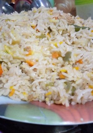 A picture of Vegetable pulao.