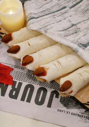 萬聖節「巫婆手指吐司」三種材料簡單做！！ 的食譜成品照片