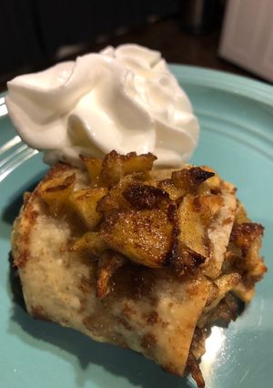 A picture of Baked Apple Cinnamon Rollups.