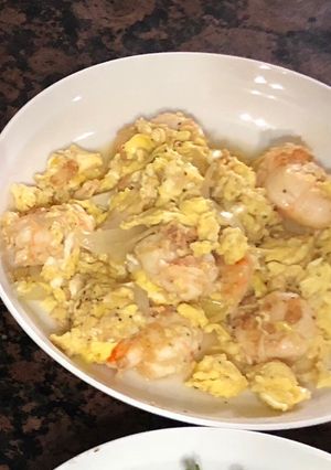 滑蛋蝦蝦(超級好吃!!!) 的食譜成品照片