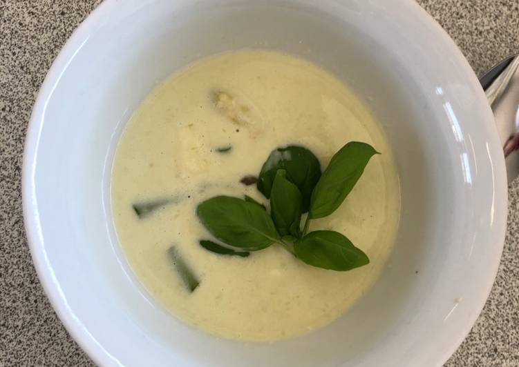 Suppe af asparges-ender