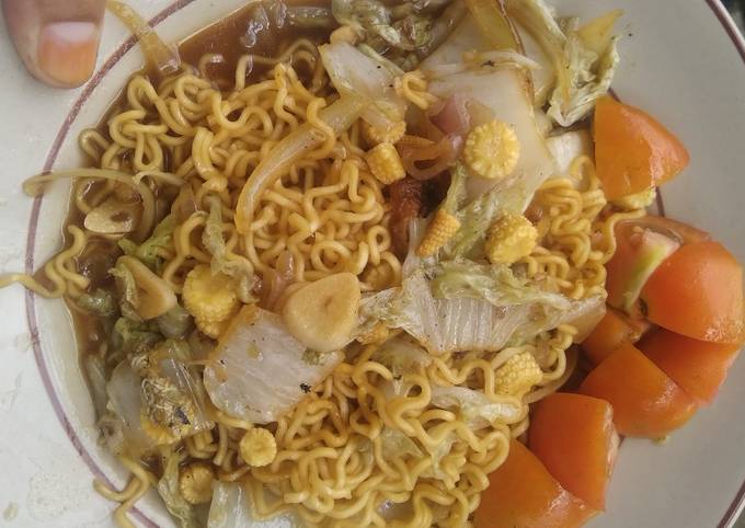 Resep Mie Goreng Nyemek Bumbu Simple Oleh Tiara Budi Martanti Cookpad