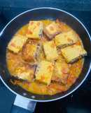 Đậu nhồi thịt sốt cà