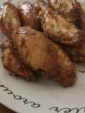 Sticky chicken wings