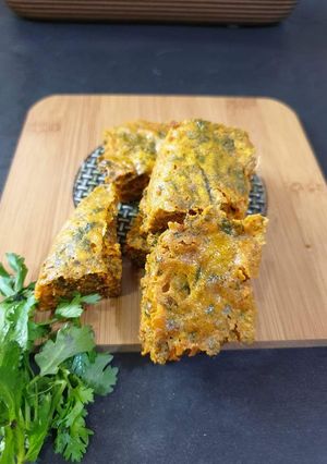 A picture of Palak dhokla.