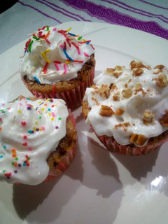 Una foto de Muffins de manzana con canela