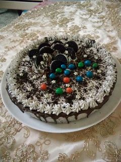 صورة لوصفة كيكة اوريو بسيطة وسهلة