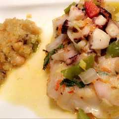 Una foto de Filet de curvina horneado en la vinagreta de pulpo con Quinoa