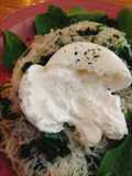 Ζυμαρικά ή noodles που περίσσεψαν με τυρί burrata & φρέσκο σπανάκι (baby spinach) ✨στα γρήγορα✨