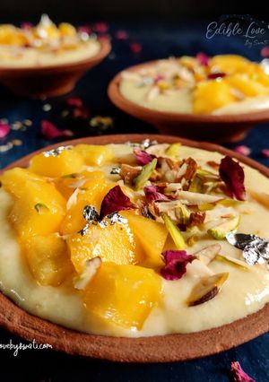 A picture of Shahi Mango Firni.