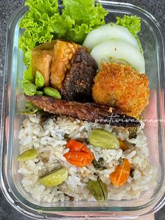 Foto resep Nasi Liwet Rice Cooker