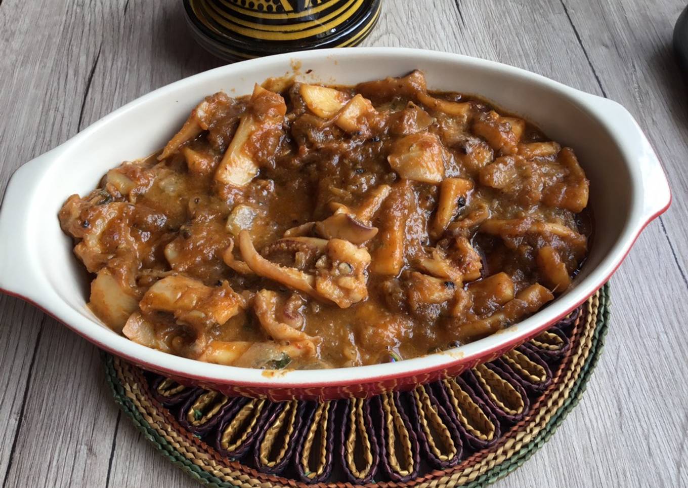 Calamares encebollados