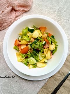 Foto resep Salad Nanas, Tomat, Timun