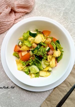 Foto resep Salad Nanas, Tomat, Timun