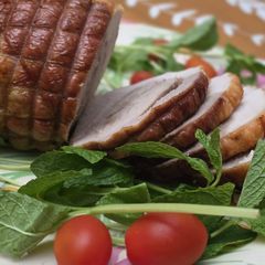 A picture of Boneless turkey white and dark meat roast.
