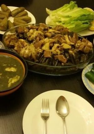صورة لوصفة ورق عنب وكوسا بالحامض