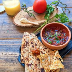 A picture of Sattu paratha.