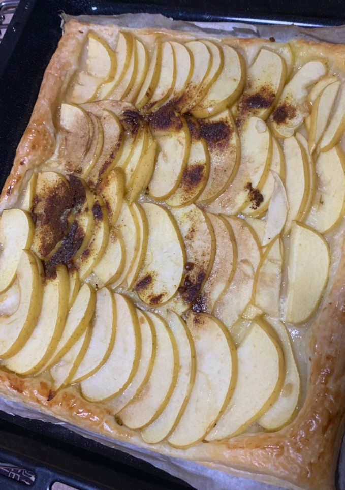 Una foto de Manzana con hojaldre facilísimo
