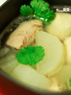 蘿蔔排骨魚丸湯 的食譜成品照片