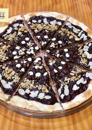 Una foto de Pizza 🍕 Chocolateada 🍫