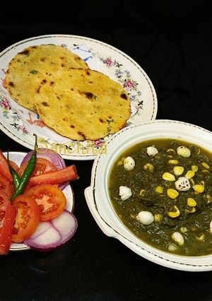 A picture of Makhana Corn Hariyali Saag.