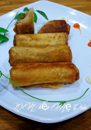Hình của món Chả giò trái cây.