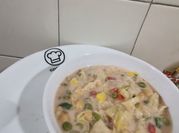 A picture of chickpea and leaf vegetable pea