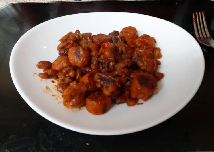 Recipe of Award-winning Spanish Chorizo Sausages and,mixed Beans. 🥰