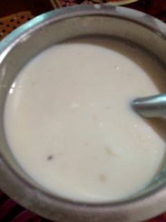 சாலை ஓர உணவு கோடைகால வரகு கஞ்சி வற்றல் (Varagu kanji recipe in tamil) செய்முறை முக்கிய புகைப்படம்