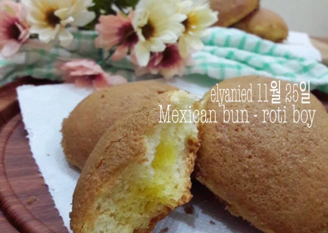 Mexican bun aka Roti Boy