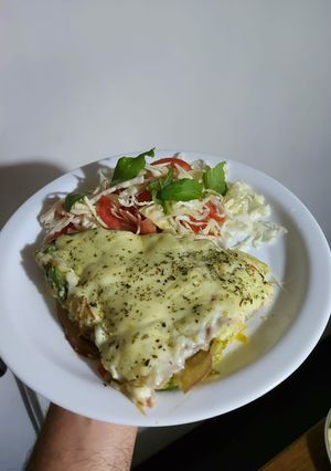 Una foto de Pastel de zapallito, papas y jamón! Sanito 😁