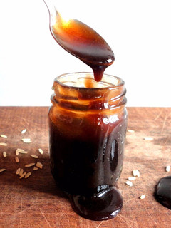Una foto de Dulce de leche con leche de arroz - Dulce de leche vegano / Dulce de leche vegetal