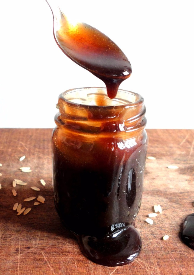 Una foto de Dulce de leche con leche de arroz - Dulce de leche vegano / Dulce de leche vegetal