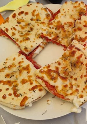 Una foto de Focaccia de chorizo y gorgonzola