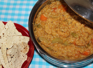 A picture of Bisi Bela Bath/Hot Lenthil Rice.