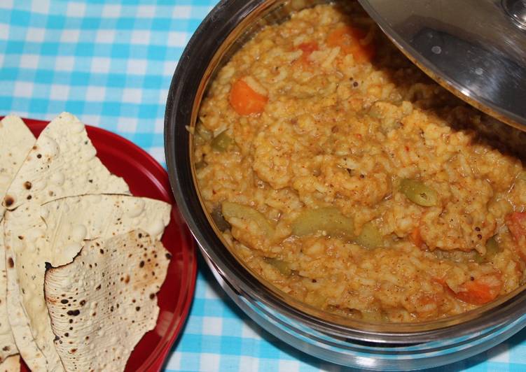 How to Prepare Super Quick Homemade Bisi Bela Bath/Hot Lenthil Rice