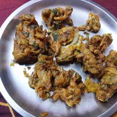 A picture of Palak pyaz ke pakore.