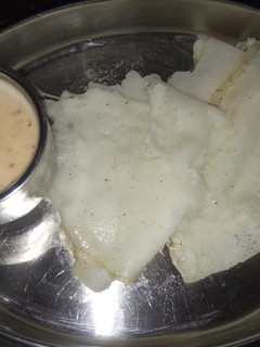 கர்நாடகா ஸ்பெஷல் நீர் தோசை (Neer dosai recipe in tamil) செய்முறை முக்கிய புகைப்படம்