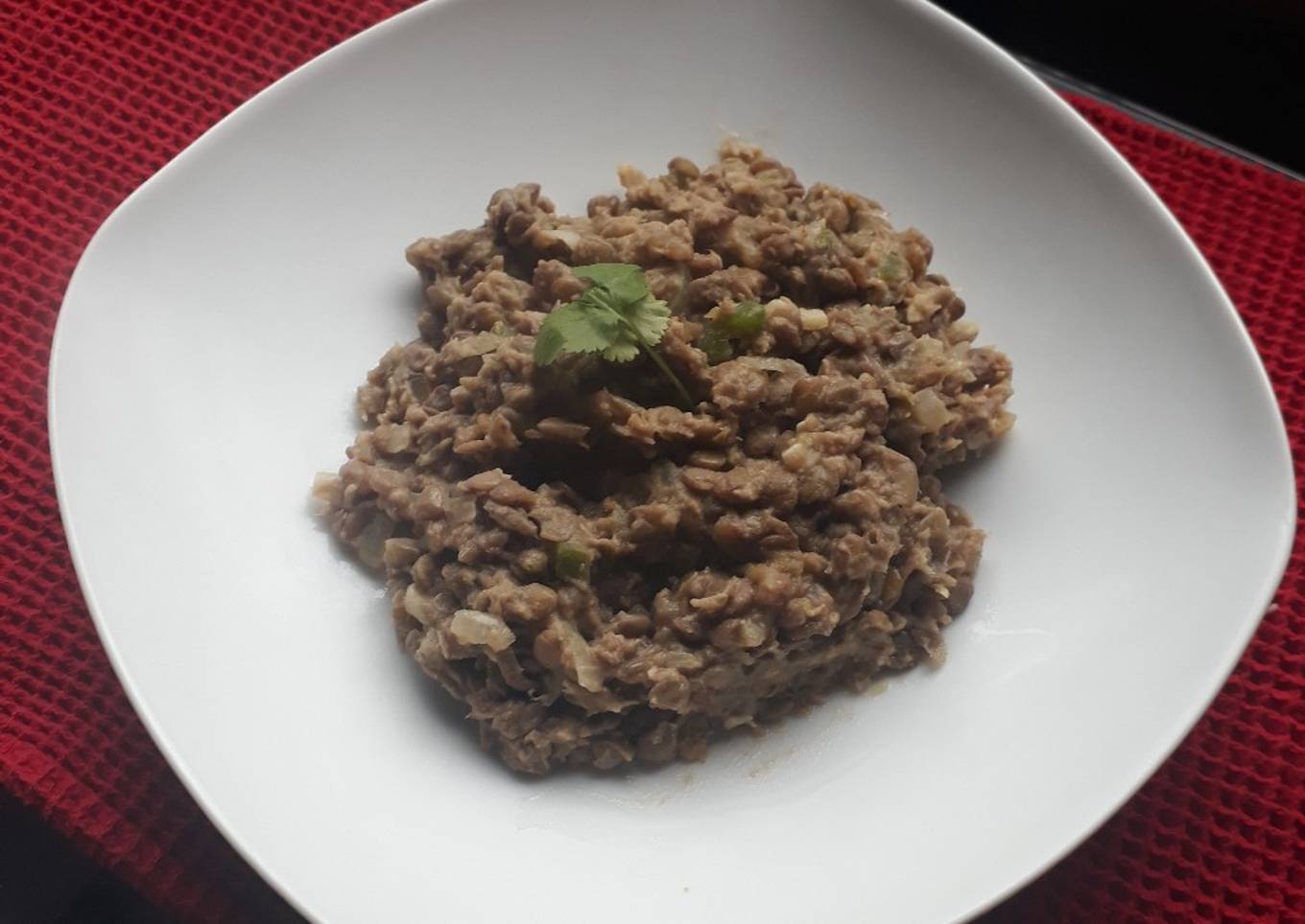 Guiso de lentejas y atún