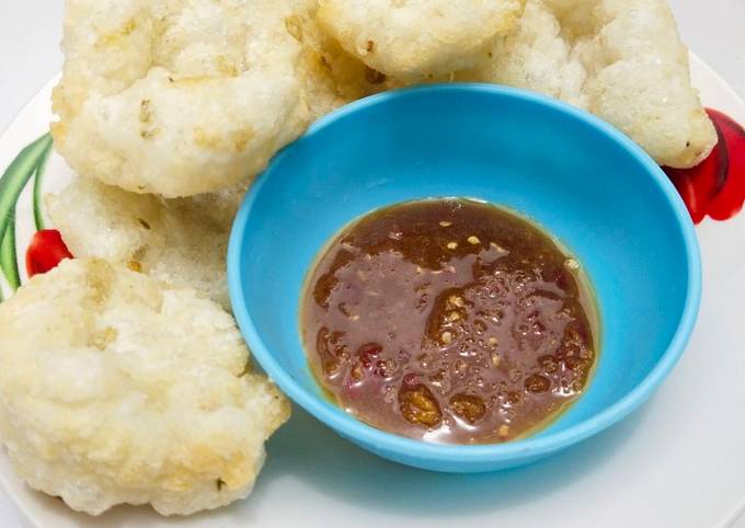 Cireng salju kriuk sambal rujak nanas