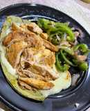 Nopales asados con queso en air fryer y fajitas de pollo con verduras salteadas 🤤