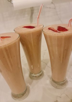 صورة لوصفة كوكتيل الفواكه والحليب😋😋