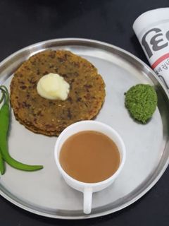 મેથીના ઢેબરાં (Methi Dhebra Recipe in Gujarati) રેસીપી મુખ્ય ફોટો