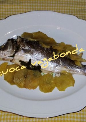 Foto di Spigola al cartoccio con Patate