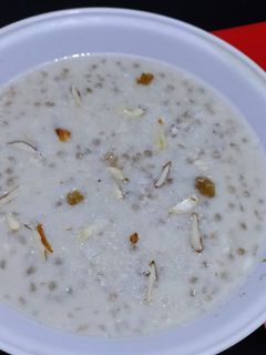 साबूदाना खीर (sabudana kheer recipe in Hindi) रेसिपी मुख्य फोटो