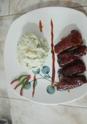 Una foto de Costillas de cerdo en salsa de maracuyá
