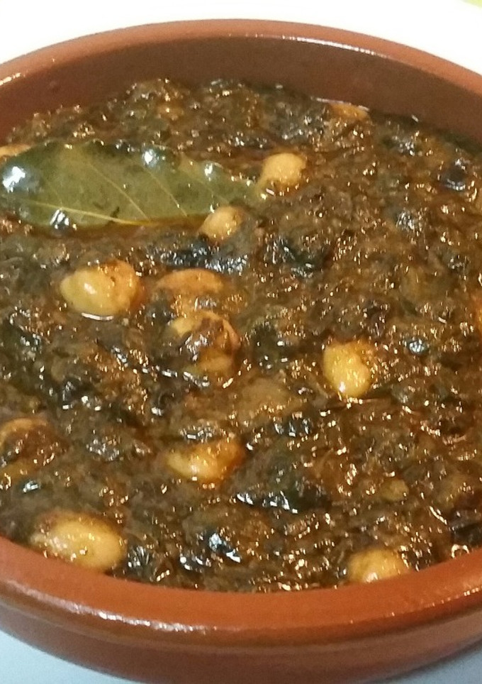 Una foto de Espinacas con garbanzos