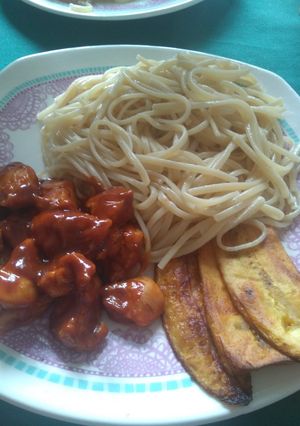 Una foto de Pechuga de pollo con salsa BBQ