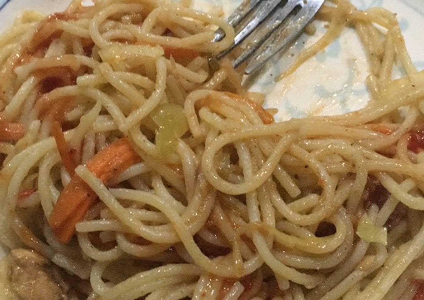 Spicy chicken chowmen